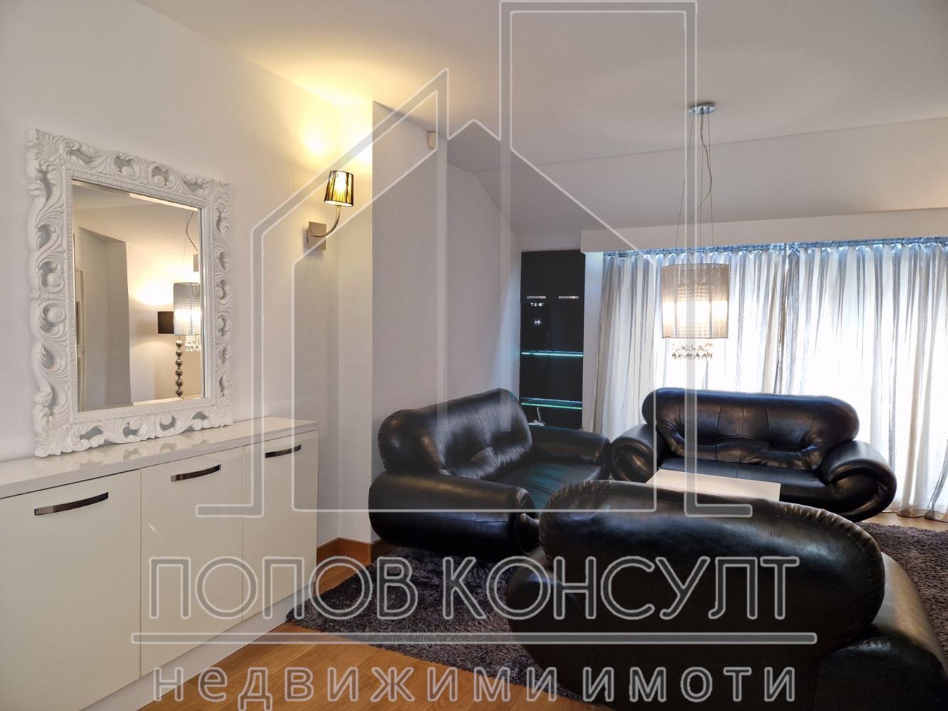 Луксозен апартамент с три спални - 0