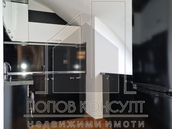 Луксозен апартамент с три спални - 0
