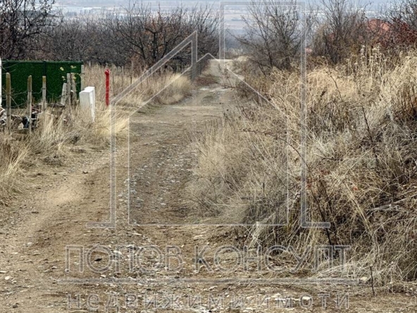 Панорамно УПИ с.Марково -1500 кв.м - 0
