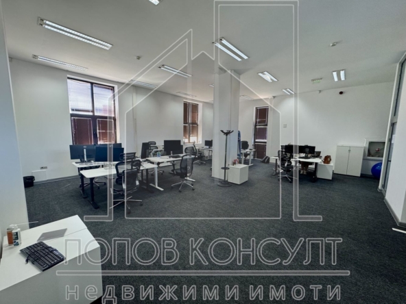 Офиси под наем на Сточна гара! - 0