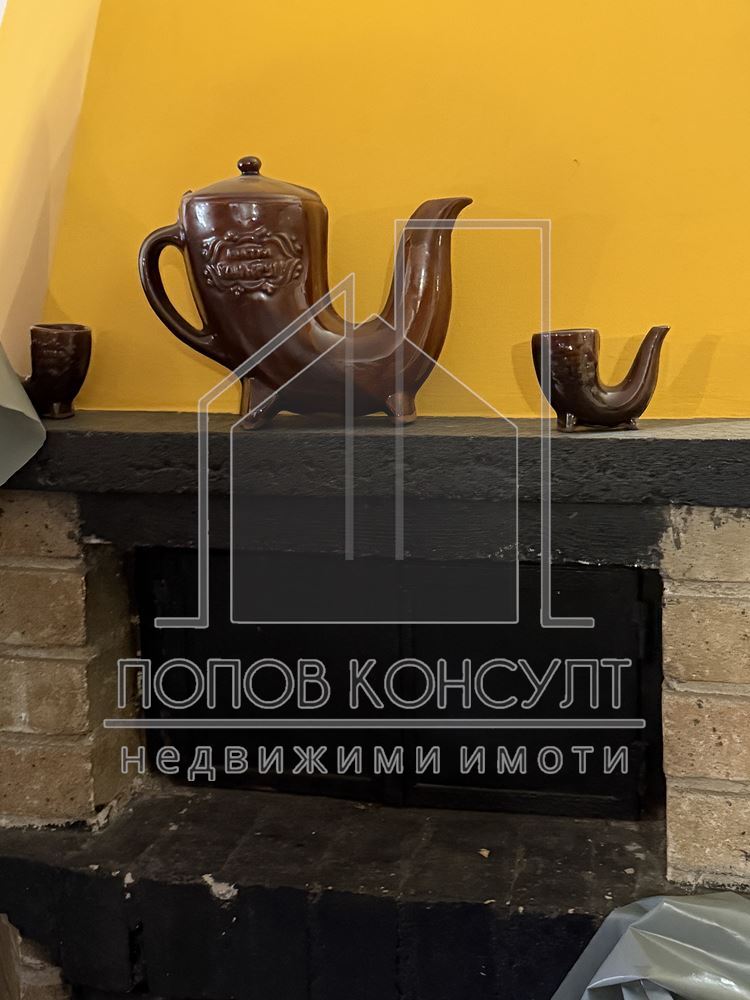 Етаж от къща с Кафе-апететив в село Браниполе - 0