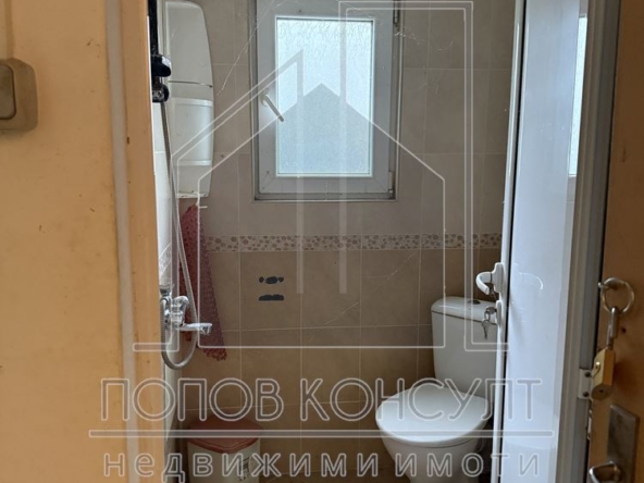 Етаж от къща с Кафе-апететив в село Браниполе - 0