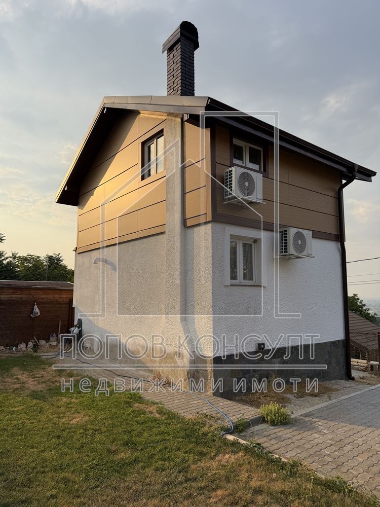 Кокетна вила с.Белащица в парцел от 834 кв.м - 0