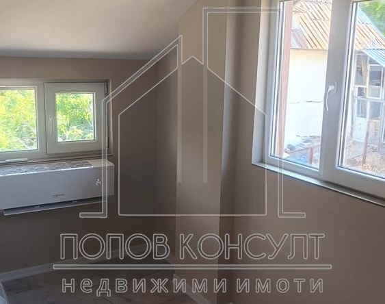 Кокетна вила с.Белащица в парцел от 834 кв.м - 0