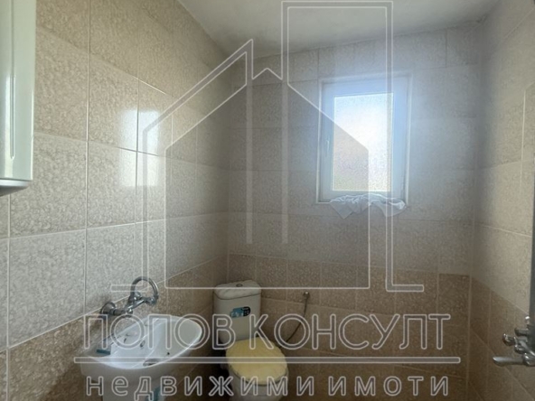 Двуетажна къща с двор в гр.Куклен - 0
